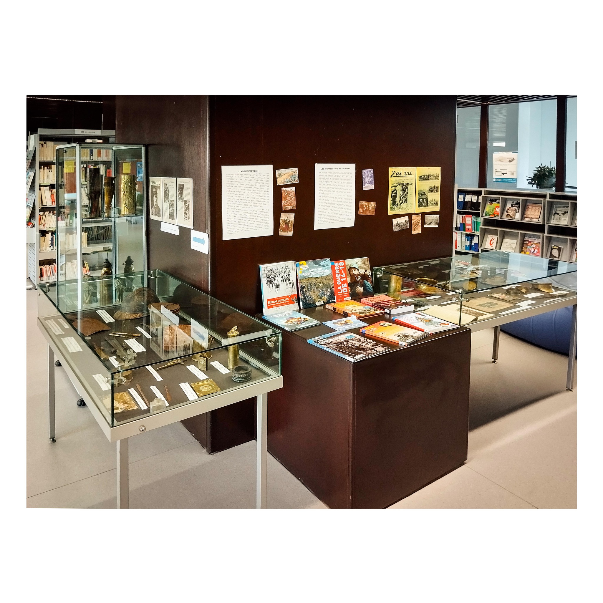 BU Inspé Beauvais : exposition "Artisanat de tranchée"